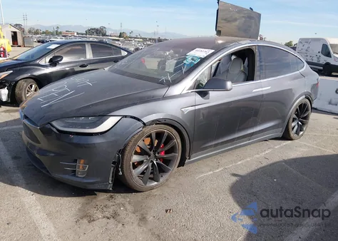 2016 Tesla Model X 60D/P100D/P90D из США, поврежденный, VIN 5YJXCAE48GF006258